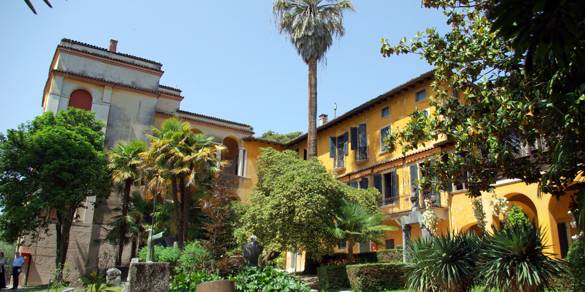 Villa von Gabriele D’Annunzio im Vittoriale degli italiani in Gardone Riviera, Autor: Janericloebe (bearbeitet)